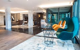 Holiday Inn Kingston South